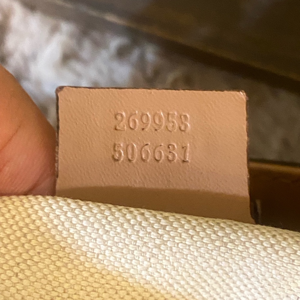 Gucci GG Canvas Scarlett Bag - Picture 8 of 11